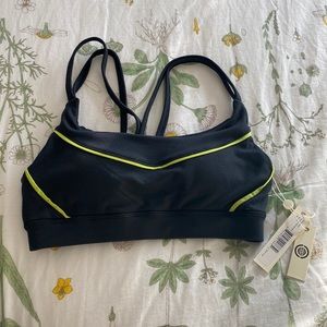 Max studio sports bra XS